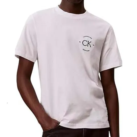 Calvin Klein Uomo T-Shirt Maniche Corte April Graphic con Scollo Rotondo, Bianco (Bright