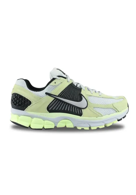 Nike HF1553-700 Zoom Vomero 5 Uomo, Barely Volt/Mtlc Platinum-Pure Platinum EU 43