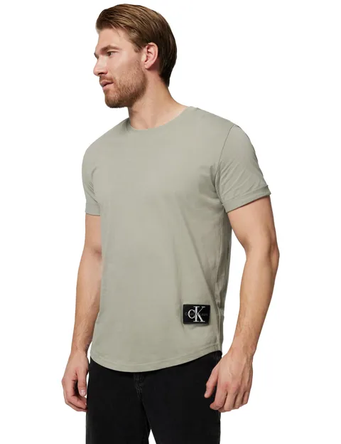 Calvin Klein T-Shirt Maniche Corte Uomo Badge Turn Up Sleeve Scollo Rotondo, Beige (Elephant Skin), S