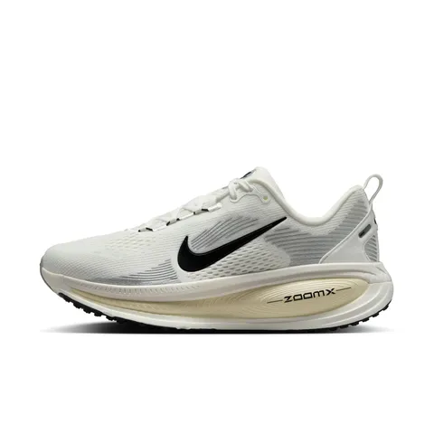 Nike HM6804-101 Vomero 18 Uomo, White/Obsidian-Mtlc Cool Grey EU 38.5
