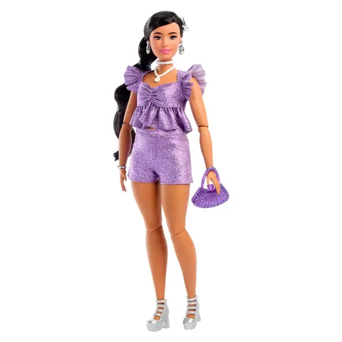 Barbie - Deluxe Style n. 8, bambola con top viola metallizzato e shorts scintillanti