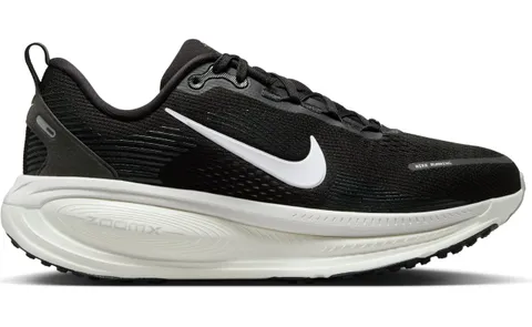 Nike W Nike Vomero 18 Black/Summit White-Coconut Milk 40.5 EU