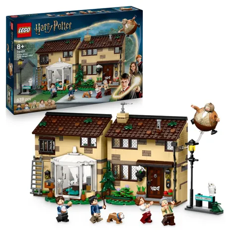 LEGO Harry Potter Privet Drive: la Visita di zia Marge - Casa Giocattolo con Interni