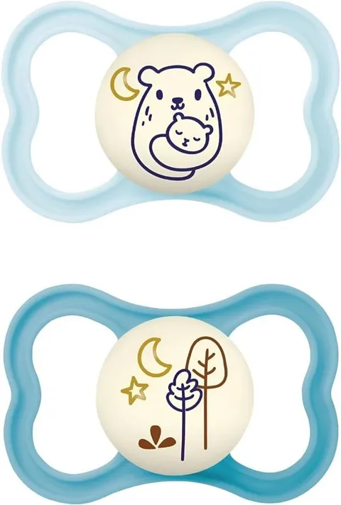 MAM Air Succhietto 16+ Mesi (Set da 2), Ciuccio MAM 16-36 mesi che si illumina al buio, Kit da 2 accessori neonato con tettarella in silicone e porta ciuccio sterilizzatore, Azzurro/Verde