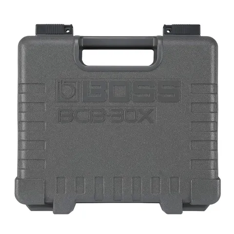 BOSS BCB-30X: Pedaliera Effetti per Chitarra Ultra-Portatile e Custodia con Coperchio