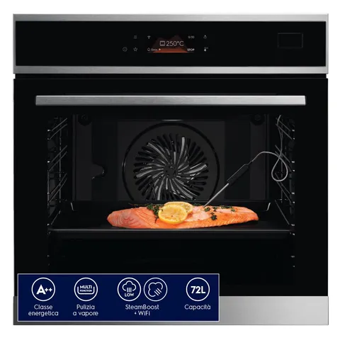 Electrolux EOB8S09WX Forno da Incasso Vapore 70L, Serie 800, SteamBoost Multifunzione