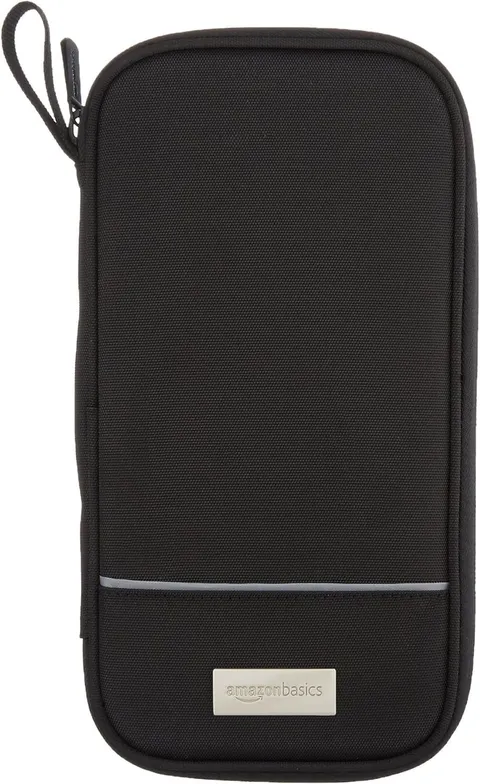 Amazon Basics ZH1510030R5, Portadocumenti da viaggio con protezione RFID, Nero, A Tinta