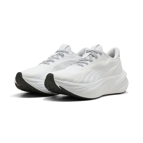 Puma Maxima PRO, Scarpe da Corsa da Strada, Unisex, per Adulti, Colore Bianco, Grigio