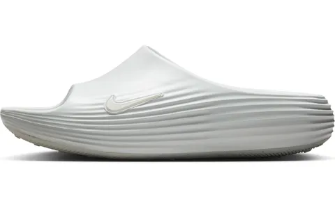 Nike HV4479-100 Reactx REJUVEN8 Slide Uomo, Summit White/Summit White-Summit White EU 38.5