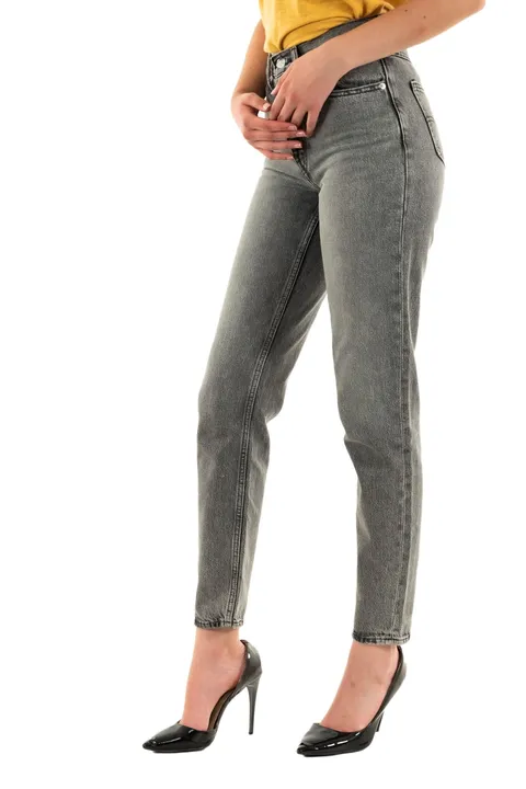 Levi's 80s Mom, Donna, What Once Was, 24W / 28L