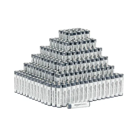 Amazon Basics, 300 batterie alcaline industriali AAA, 1,5 Volt, durata 5 anni