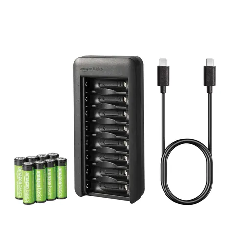 Amazon Basics Confezione da 8 batterie NiMh AA ricaricabili, con caricabatterie da 8