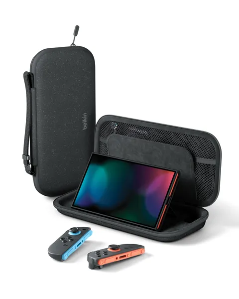 Belkin Gaming Custodia da viaggio per Nintendo Switch 2 con scomparti per AirTag