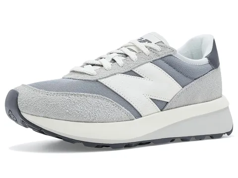 New Balance 370 Sneaker